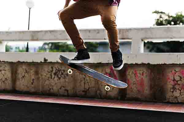 skating board cycle